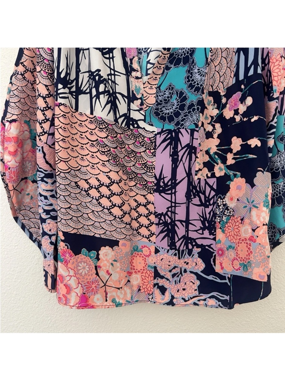 Alice and Trixie 100% Silk Blouse Top Pull Over Split Sleeve Blue Pink Size XS - Picture 6 of 11